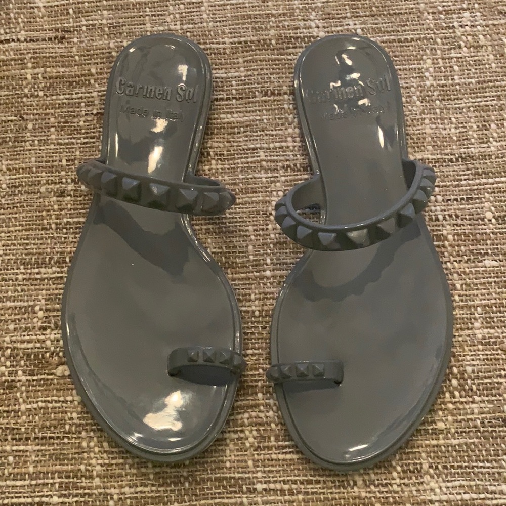 Carmen Sol Maria Flat sandal